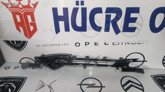 PEUGEOT 208 ÖN TAMPON IZGARASI 9810516180