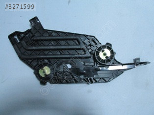 SKODA OCTAVIA- 10/12; FAR ALT BAĞLANTI BRAKETİ SAĞ (FAR ALT TA