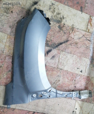 Dacia duster 18-24 sağ Ön çamurluk  Orjinal Oto Çıkma