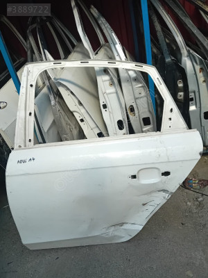 AUDİ A4 SOL ARKA KAPI