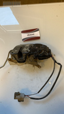 toyota carina 98 sağ ön kapı kilidi