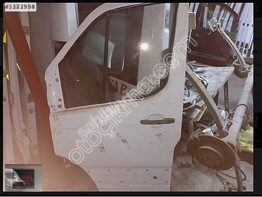Renault trafic 3 sol ön kapı orjinal çıkma