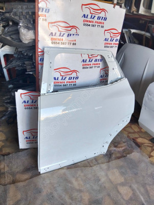 Renault duster sol arka kapı