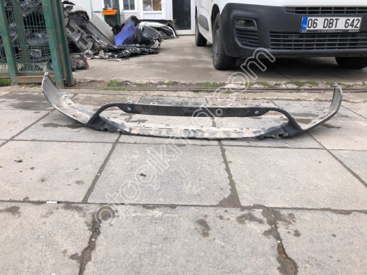 BMW X1 F48 ÖN TAMPON ORTA IZGARA 51117954209