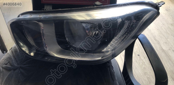 Hyundai i20 sol far çıkma yedek parça