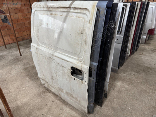 HYUNDAİ H1 ÇIKMA ORJİNAL SAĞ SÜRGÜLÜ KAPI KD