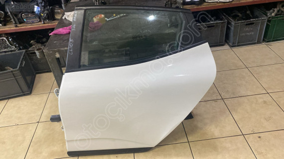 RENAULT CLİO 5 SOL ARKA KAPI
