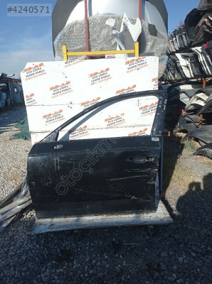 AUDİ A4 SOL ÖN KAPI ÇIKMA BOŞ ORJİNAL 2018-2021