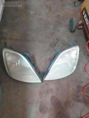 Ford Fiesta Sol Far - Mert Oto Çıkma Parçaları
