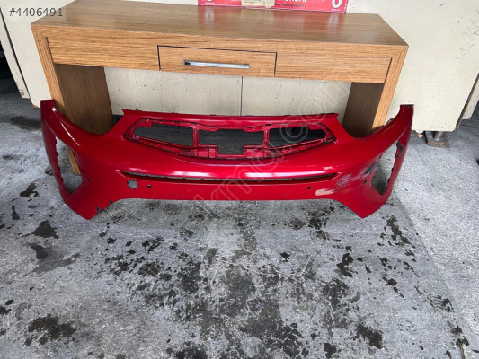 KİA STONİC ÖN TAMPON ÜST ORİJİNAL ÇIKMA