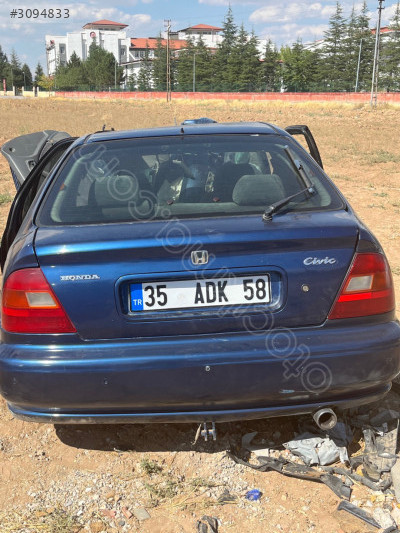 Cıvıc.  Honda arka. Kople