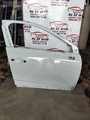 Renault clio 5 sağ ön kapı