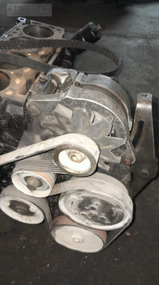 Renault 19 1.8 sarz dinamosu yedek parça