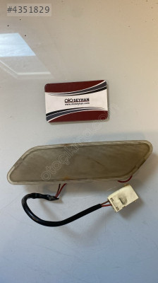 63311374415 bmw 5.20 E34 arka sağ sol uyumlu iç direk lambası