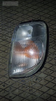 1997-2001 Nissan Navara sol sinyal lambası