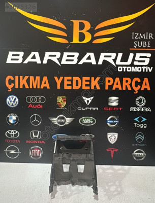 VOLKSWAGEN POLO RADYO YUVA BRAKETİ 6R0858005