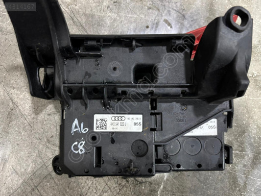 AUDi A6 C8 4K0941823J AKÜ SİGORTA KUTUSU EGE OTOMOTİV BURSA