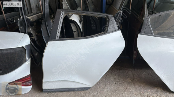 RENAULT CLİO 5 SOL ARKA KAPI BURSA MG