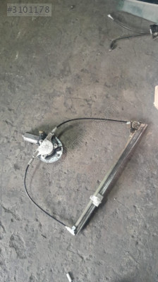 Megane 1 sol cam krikosu yedek parça