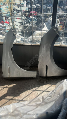 Megane 4 sağ ön çamurluk