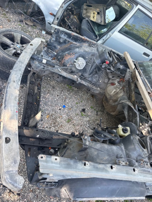 Bmw E34 520 93 Kesme Ön Panel Kule