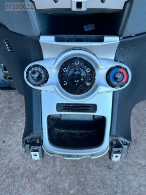 FORD FİESTA KLİMA PANELİ ORİJİNAL 2009-2017