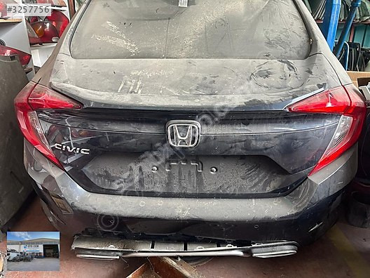 OTO CEMDEN ÇIKMA HONDA FC5 BAGAJ KAPAĞI