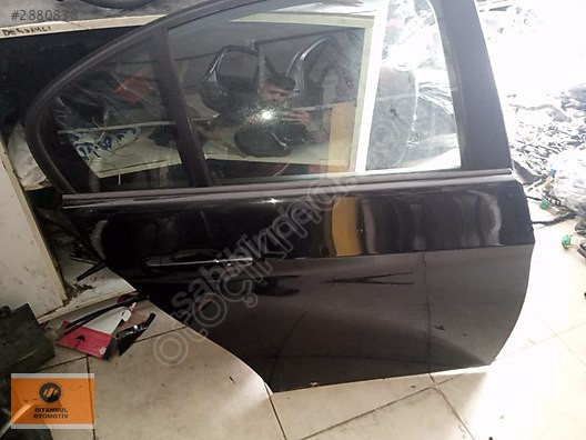 BMW E90 SAĞ ARKA HATASIZ DOLU KAPI 