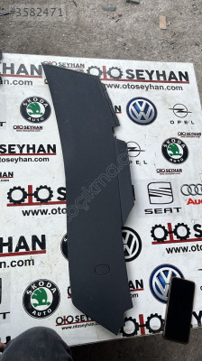3G1863046A volkswagen passat b8.5 orta konsol sağ yan kaplaması