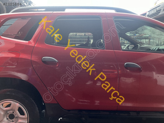 Dacia Duster 2 XJD Sağ Arka Kapı Hatasız Orjinal Mercan Kırmızı