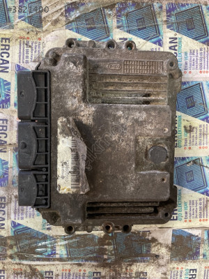 0281013364  Renault Master 2.5 DCI Motor Beyni