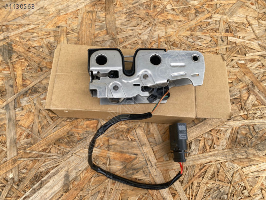 PORSCHE CAYENNE KAPUT KİLİDİ 2011/2017