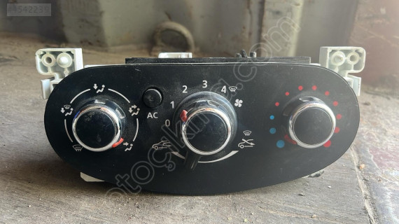 DACİA DOKKER KLİMA PANELI ÇEVİK OTO ÇIKMA