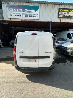 Dacia dokker bagaj kapağı dolu