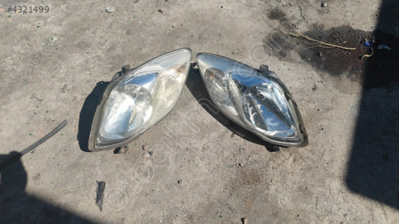 2008 TOYOTA YARİS ÇIKMA ORJİNAL HATASIZ SAĞ SOL FAR