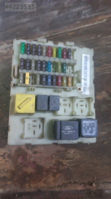 Ford focus sigorta kutusu