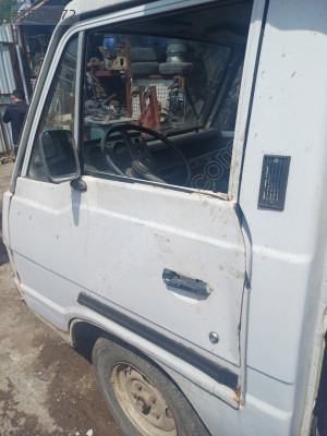 Kia ceres sol kapı