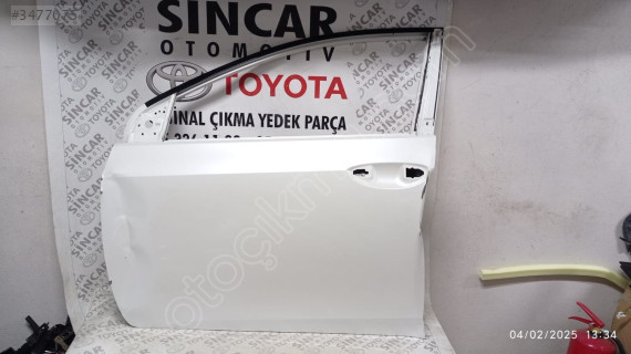 2013-2018 Toyota Corolla Sol Ön Kapı - Orjinal, Sedefli Çıkma