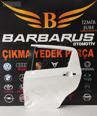 2011-2018 TOYOTA YARİS İÇİN SOL ARKA KAPI ÇIKMA PARÇA