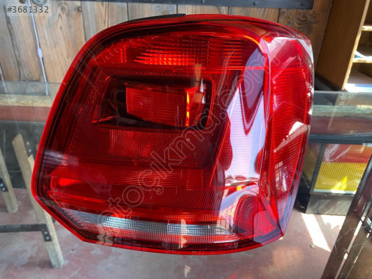 VOLKSWAGEN POLO SAĞ STOP  2014/2017 ARASI SÖKME 6C0945096