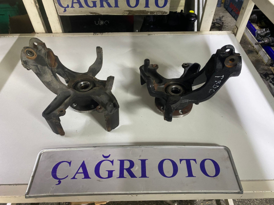 2Q0407256 AD KAMİQ SCALA FABİA SAĞ TAŞIYICI ORJİNAL ÇAĞRI OTO