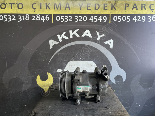 8200953359 Renault 1.4-1.6 çıkma klima kompresörü
