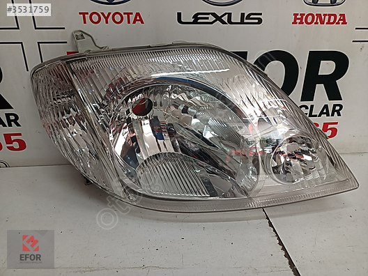 TOYOTA YARİS SAĞ FAR ORJİNAL ÇIKMA YEDEK PARÇA 02-06