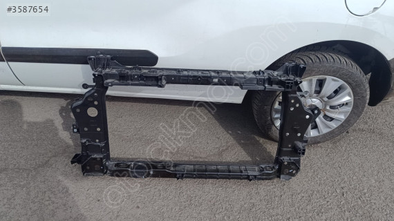 2020/2025 RENAULT CLİO ORJINAL ÖN PANEL HATASIZ