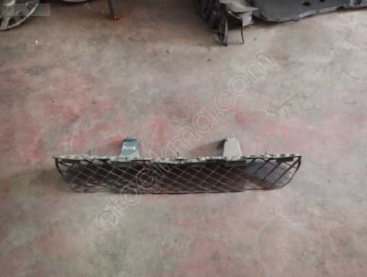 PEUGEOT 5008 ARKA TAMPON ORTA BRAKETİ 9814492680
