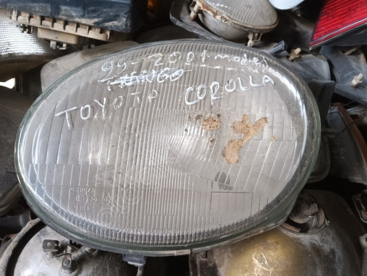 Toyota corolla sol ön far