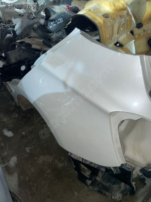 BMW F20 ARKA ÇAMURLUK KOMPLE