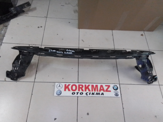 MERCEDES E KASA W214 ÖN TAMPON İÇ DESTEK BRAKETI