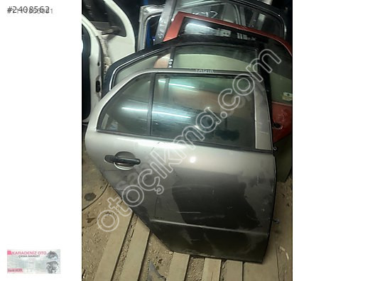 SKODA FABİA SAĞ ARKA KAPI ORİJİNAL ÇIKMA