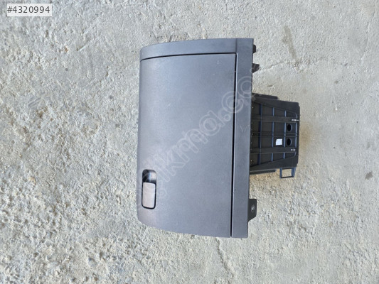 2009 2016 arası polo torpido kapağı